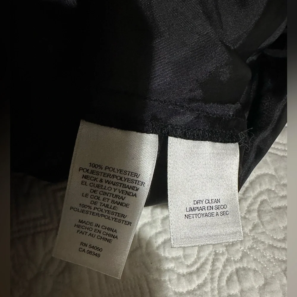 Jones Wear Black Elegant Halter Neck A Line Gown with Intricate Beading Size 8 - Picture 7 of 7